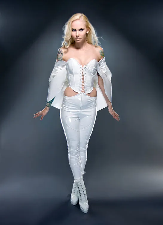 Extra Corset Lacing!