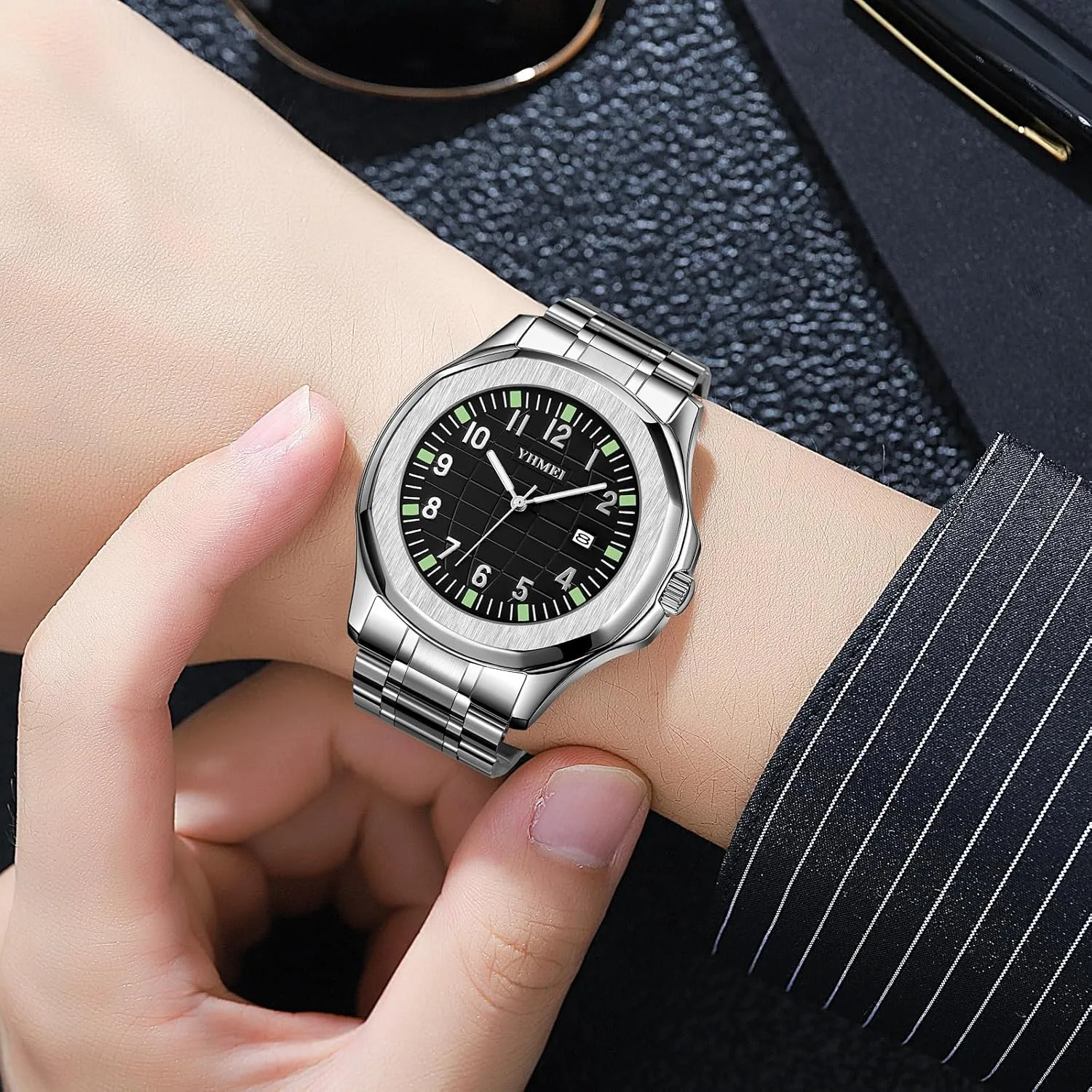 FANMIS Classic Men's Watches Analog Military Watch with Calendar Waterproof Watches Minimalist Dainty Dress Designer Quartz Watches for Men Stainless Steel Strap