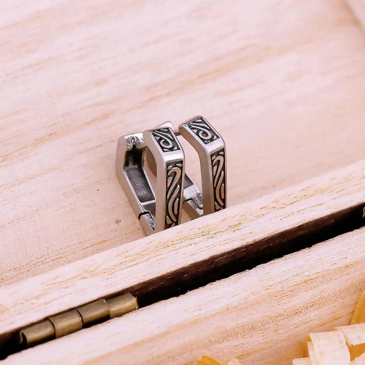 Fashion Minimalist Geometric Stud Earrings for Men and Women