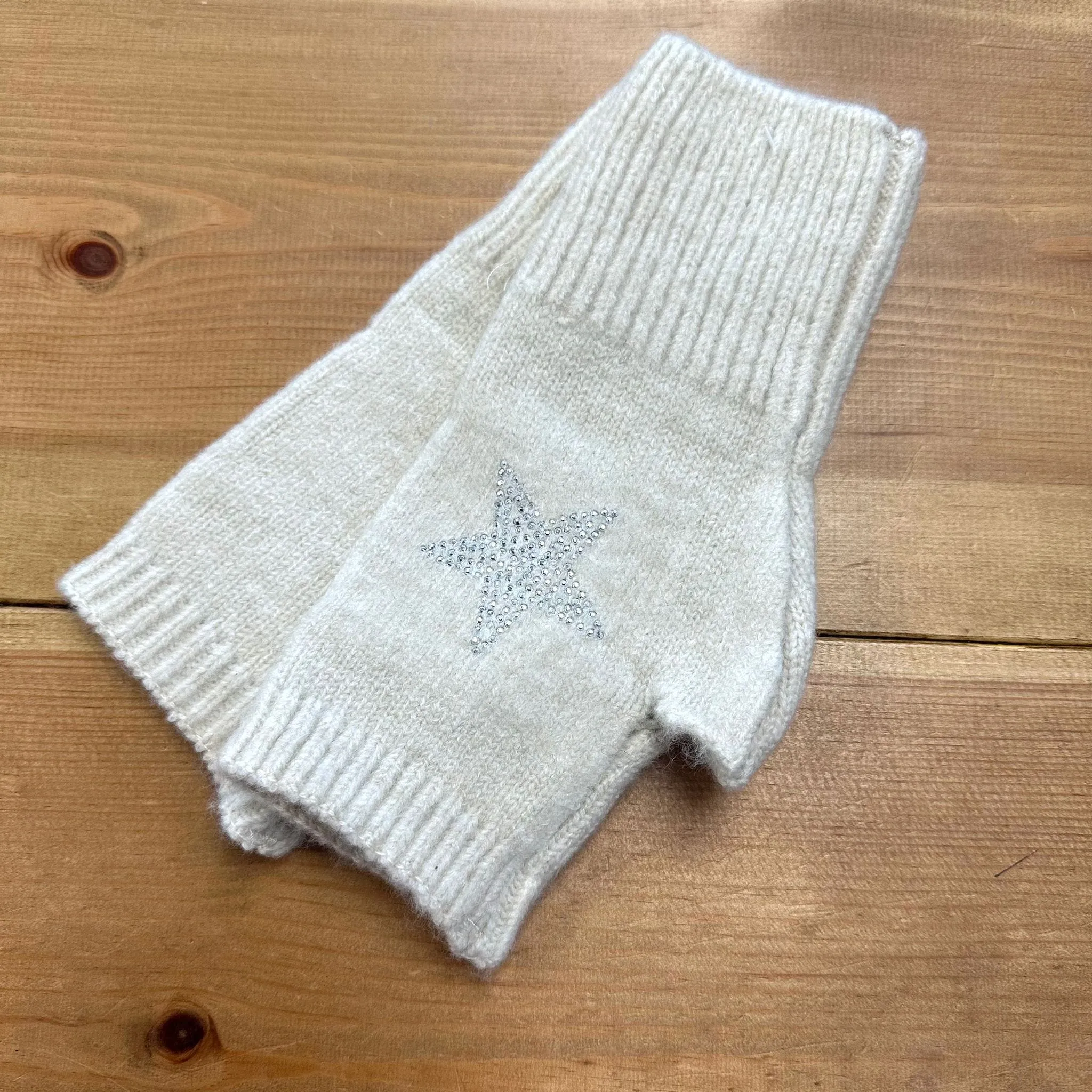 Fingerless Star Gloves (3 Colours)