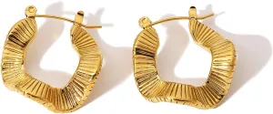 Gold Hoop Earrings for Women, 18K Gold Plated Wavy Statement Hoop Earrings Snake Twist Hoops Trendy Statement Jewelry