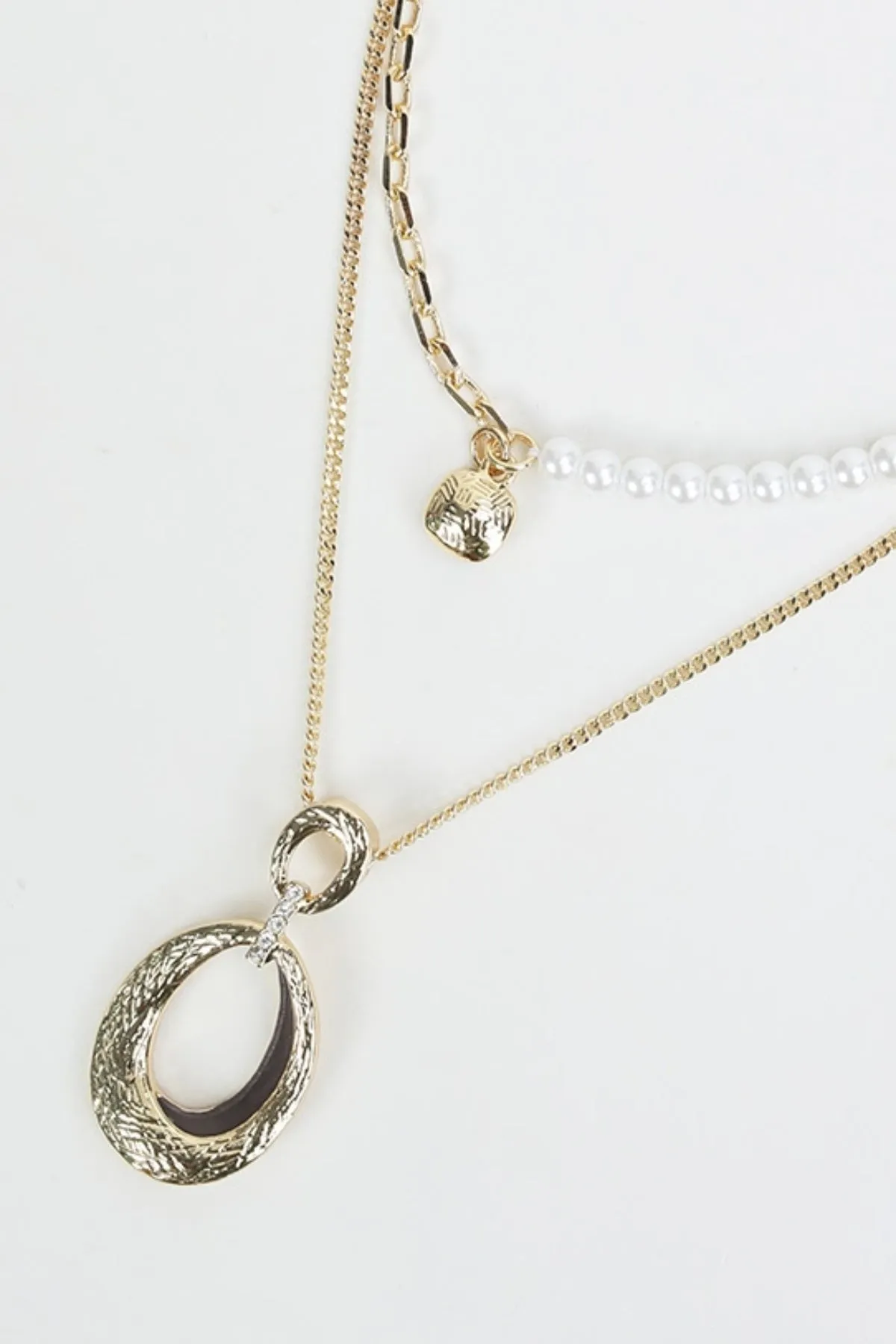 Gold Oval Pendant Layered Necklace