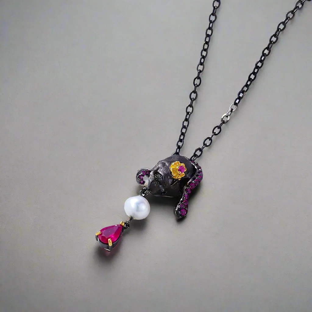 Gothic Skull with Freshwater Pearl Necklace