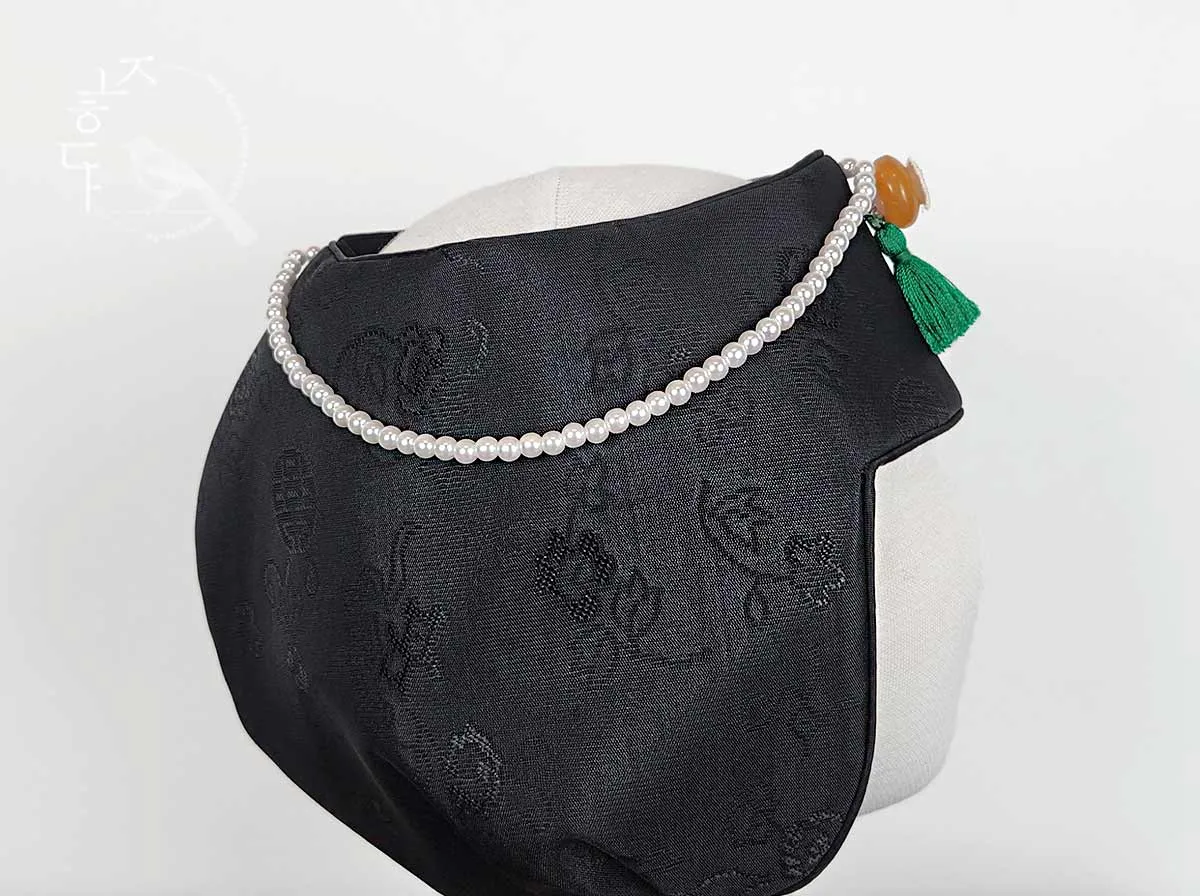 Green Tassel Black Baby Girl Hanbok Hat