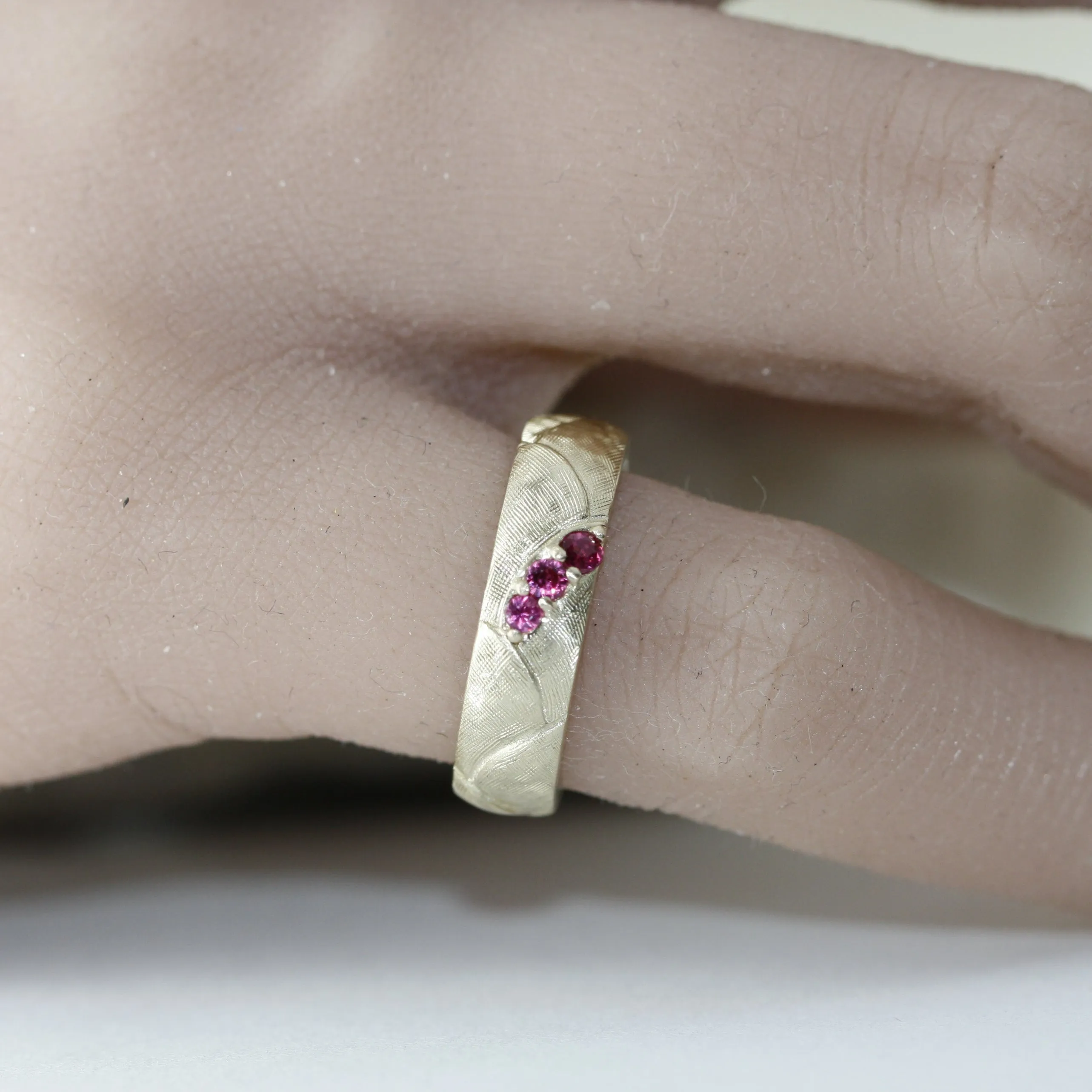 Hand Engraved Finish Ruby Wedding Ring in Solid Gold