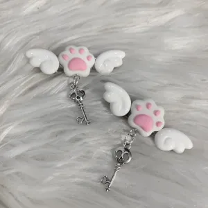 Handmade Kitty claws angel hair clips