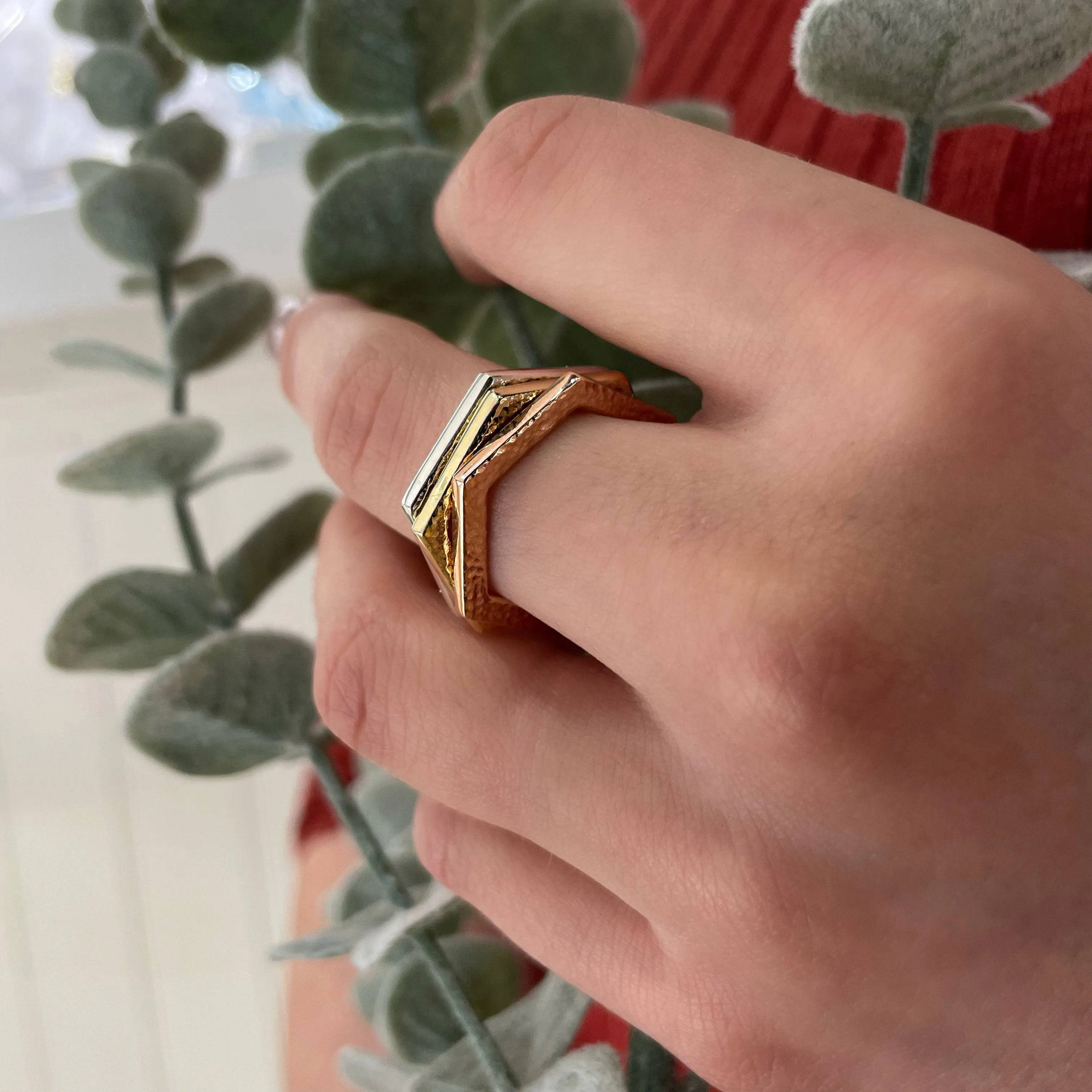 Honeycomb Hexagon Ring in Platinum
