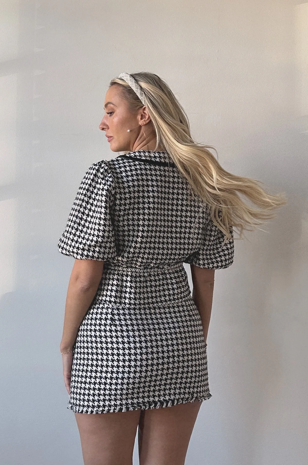 Houndstooth Puff Sleeve Top