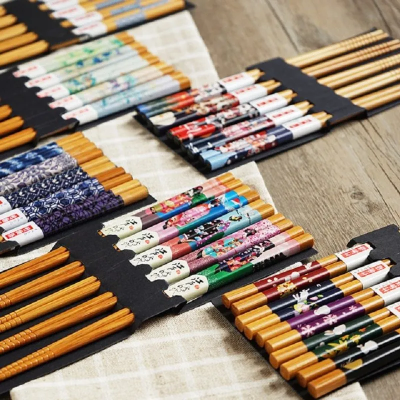 Japanese Bamboo Chopsticks Set with Artistic Design - 5 Pairs