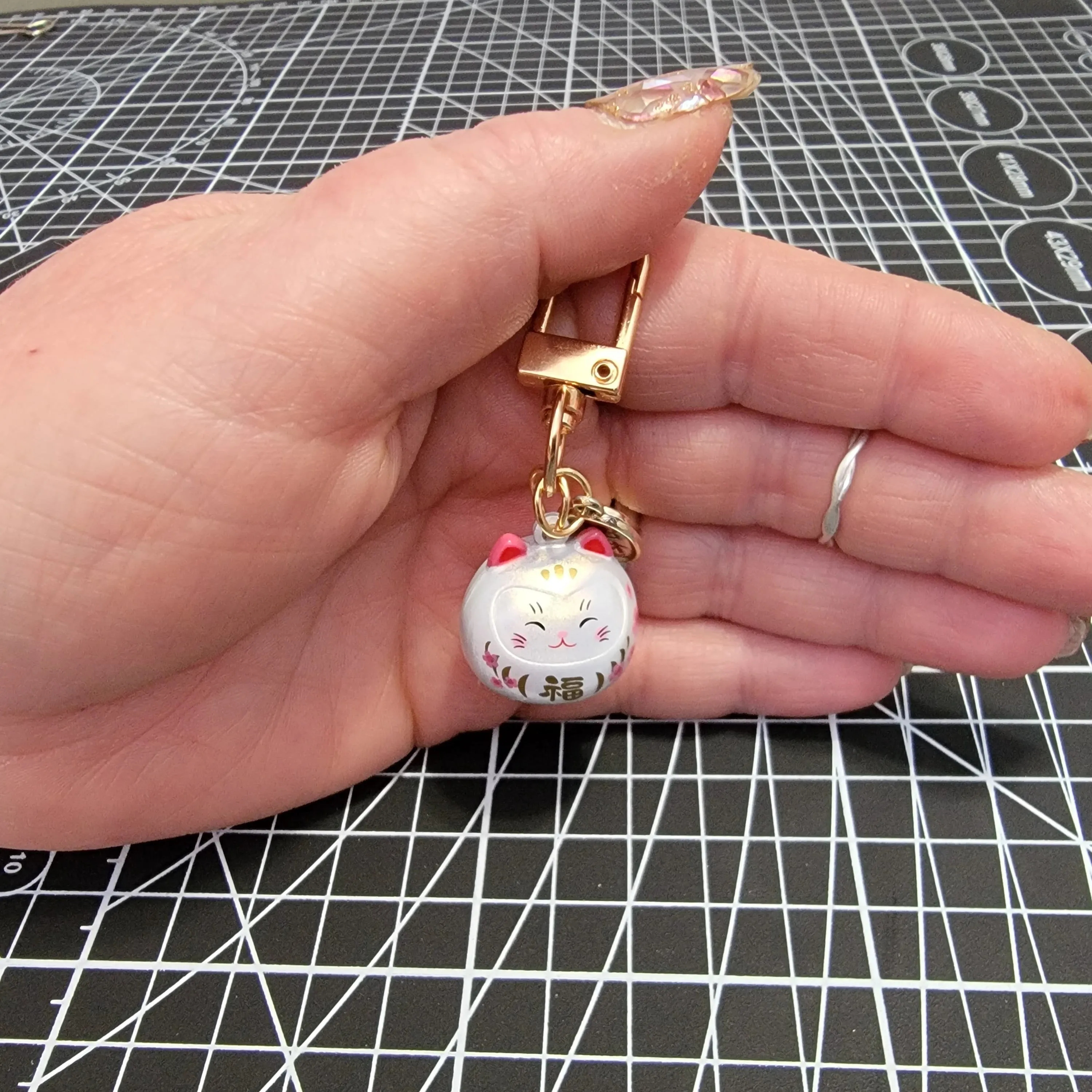 JAPANESE OMAMORI WHITE Cat Kitty Planner Charm Good Luck Bell Good Luck Charm Water Tone Bell | 2 X .080 Inches