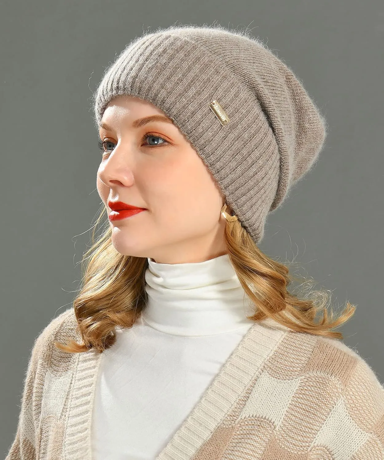 jaxmonoy Slouchy Beanies for Women Winter Lightweight Ladies Knit Hat Cuffed Soft Warm Slouch Beanie Cap - Brown
