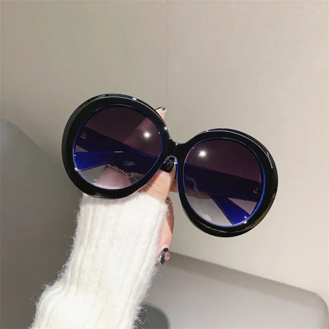 KAMMPT Oversized Round Sunglass Trendy Vintage Gradient Luxe Style