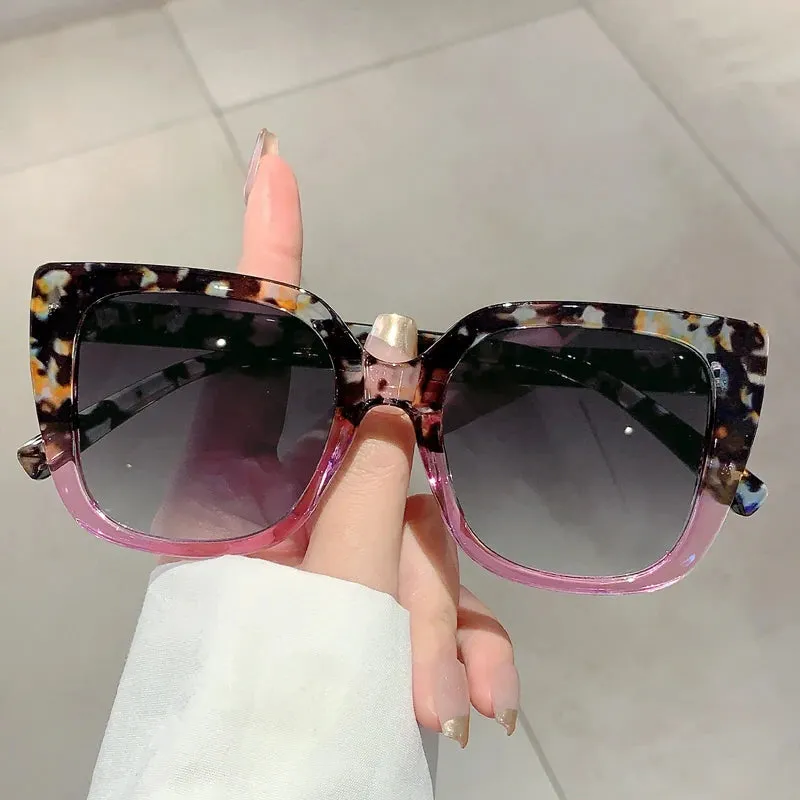 KAMMPT Oversized Square Gradient Sunglasses