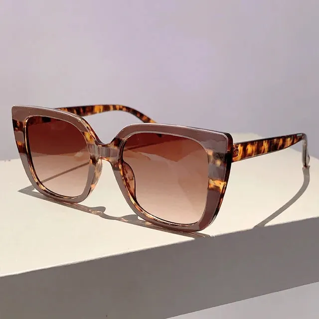 KAMMPT Oversized Square Gradient Sunglasses