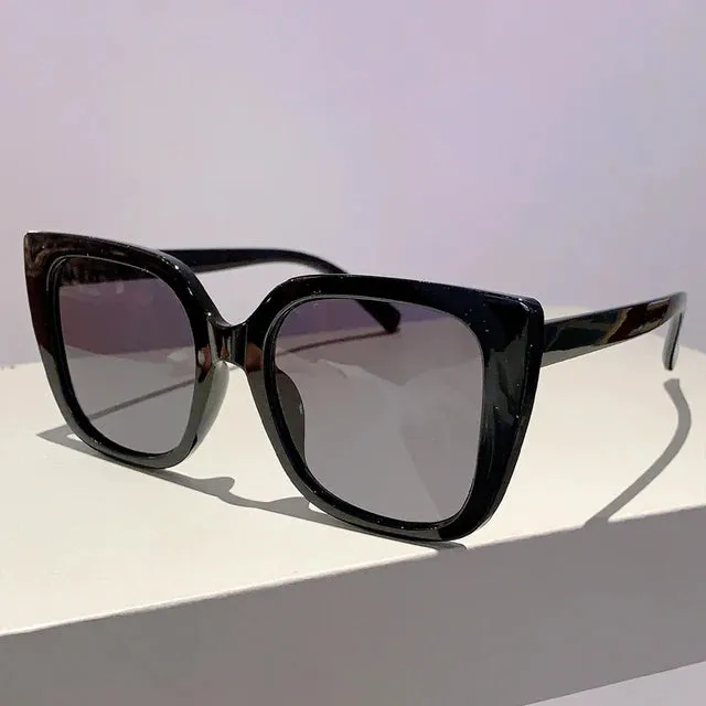 KAMMPT Oversized Square Gradient Sunglasses