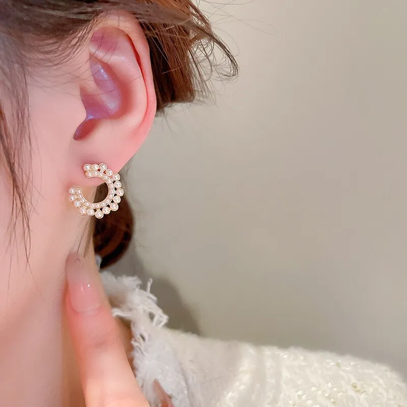 Korean Cute Elegant Pearl C Shape Stud Earrings For Women
