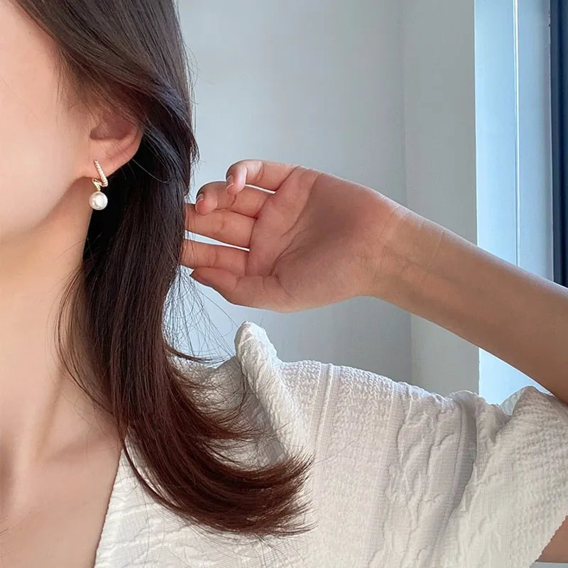Korean Design Geometric Spiral Pearl Drop Earrings For Women