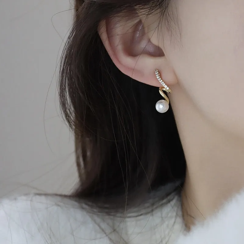 Korean Design Geometric Spiral Pearl Drop Earrings For Women