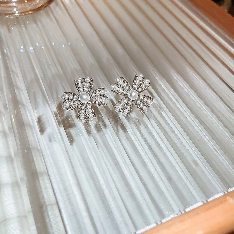 Korean Elegant Pearl Beads Flower Stud Earrings For Women
