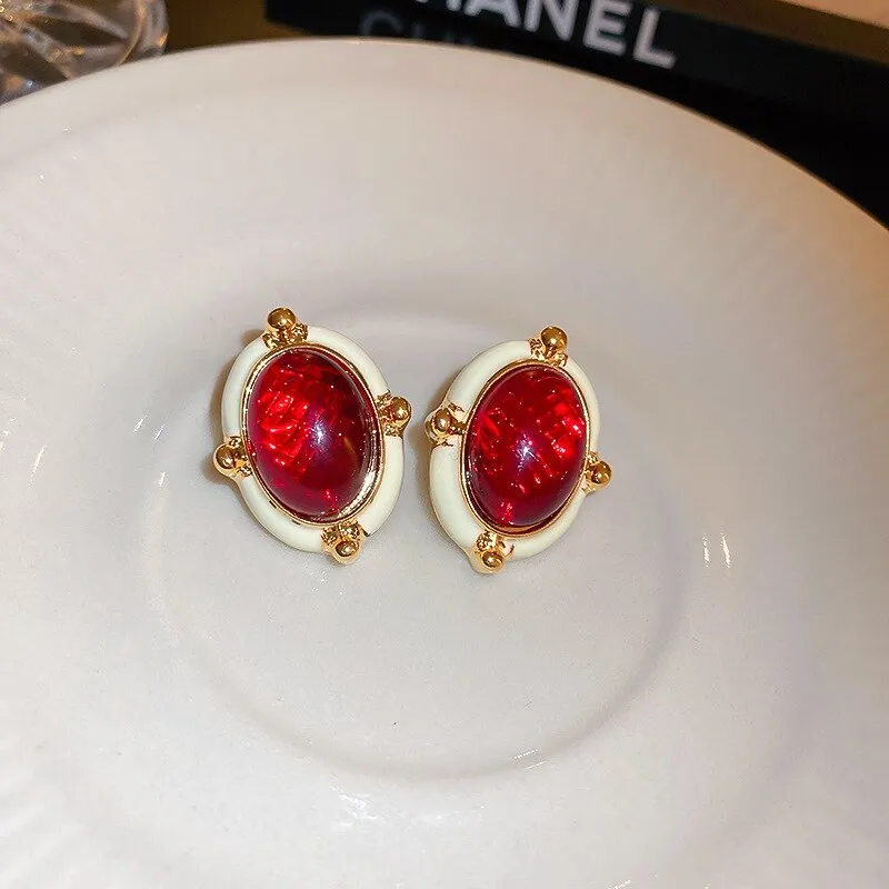 Korean Elegant Vintage Pearl Oval Stud Earrings For Women