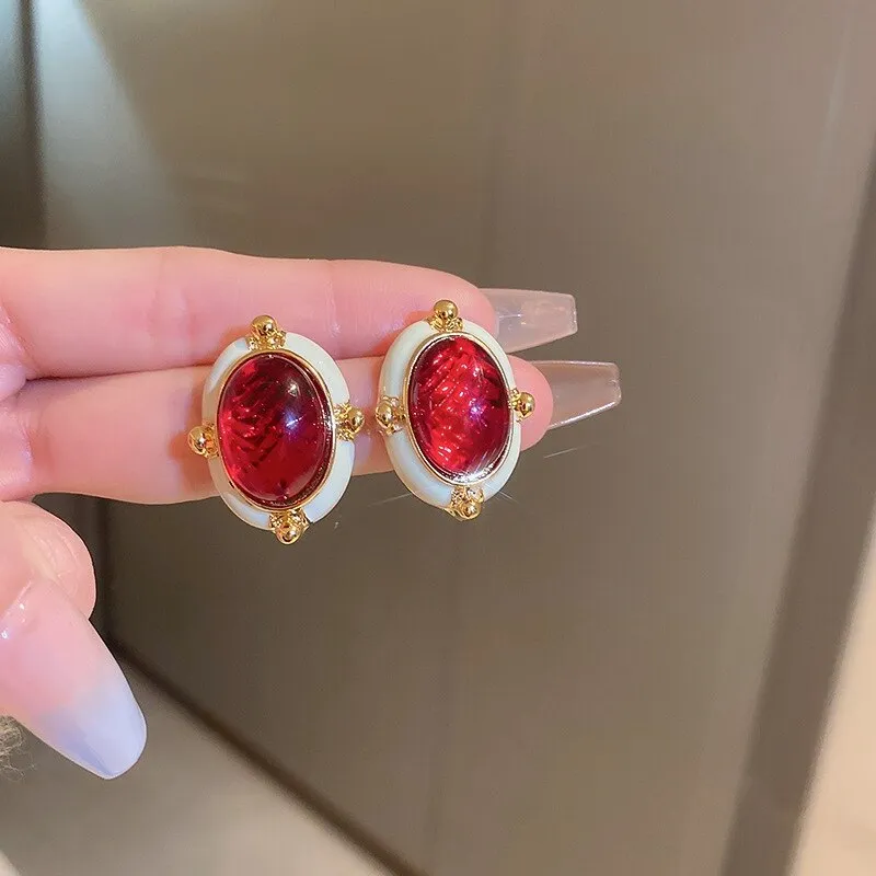 Korean Elegant Vintage Pearl Oval Stud Earrings For Women