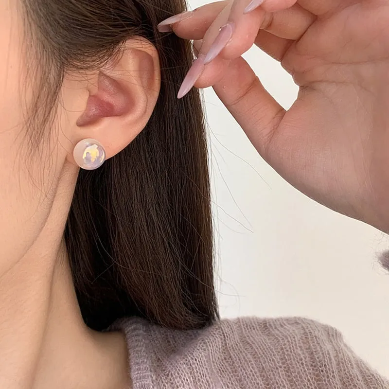 Korean Fashion Exquisite Mermaid Color Pearl Stud Earrings For Women