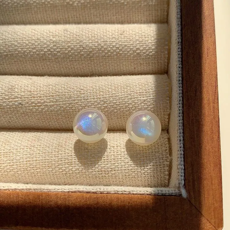 Korean Fashion Exquisite Mermaid Color Pearl Stud Earrings For Women