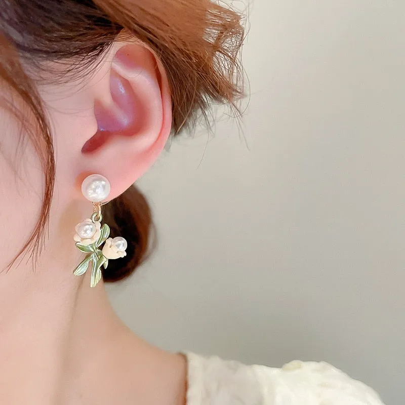 Korean Fashion Ins Flower Leaf Pearl Drop Earrings For Women