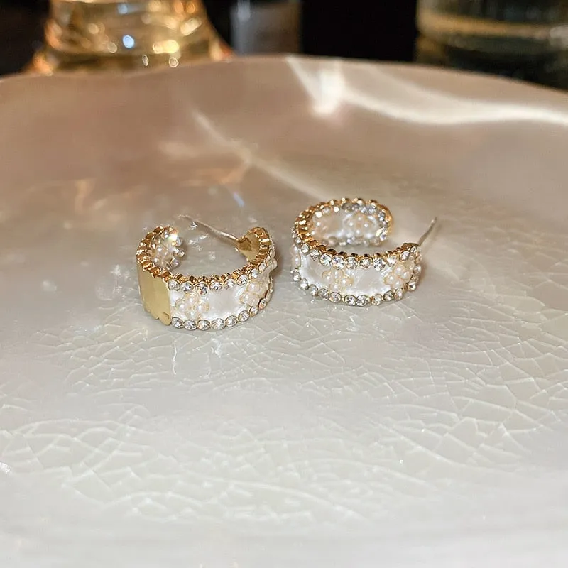 Korean Fashion Pearls Flower C-shaped Hoop Earrings For Women