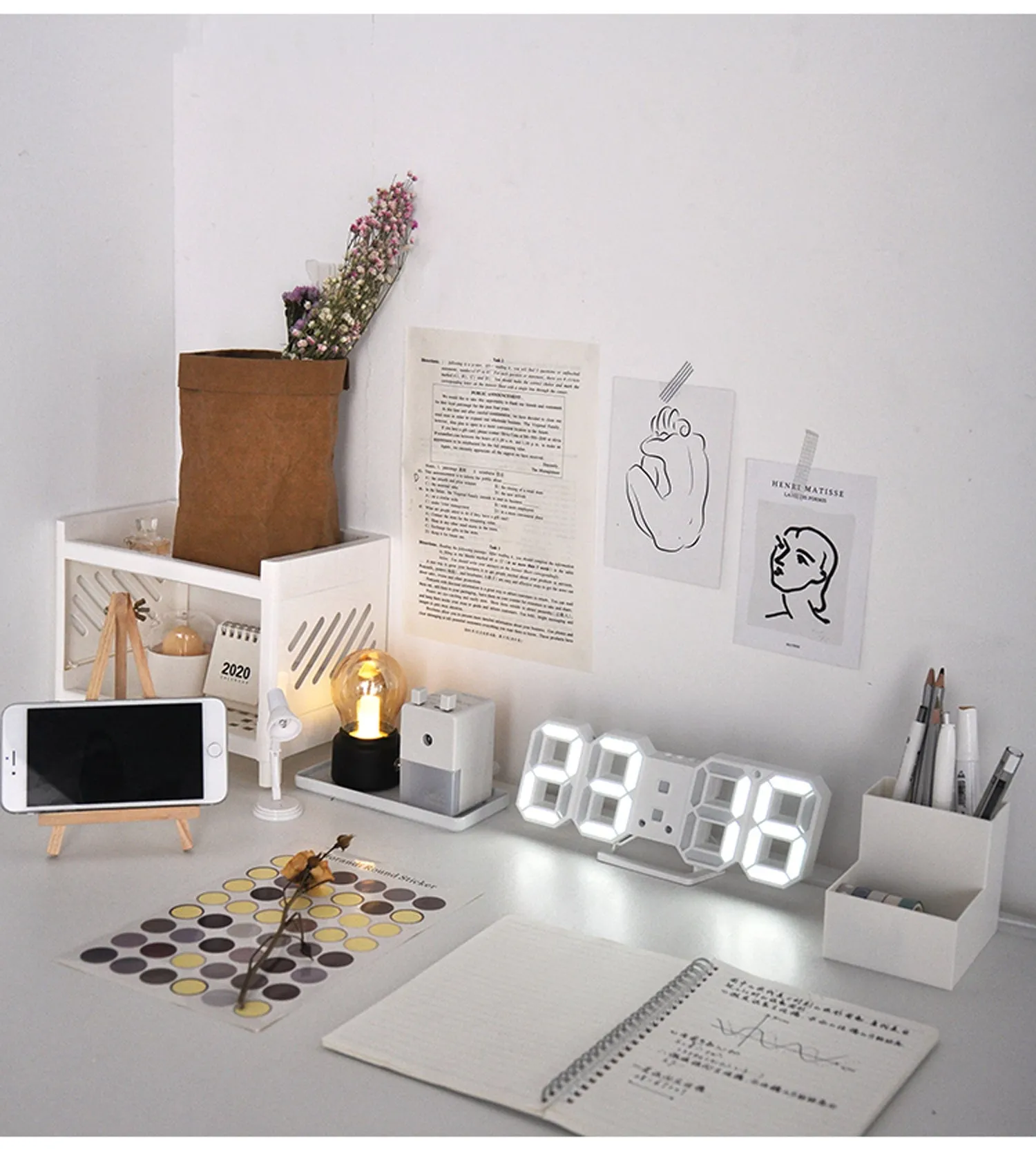 Korean Minimalist Clock