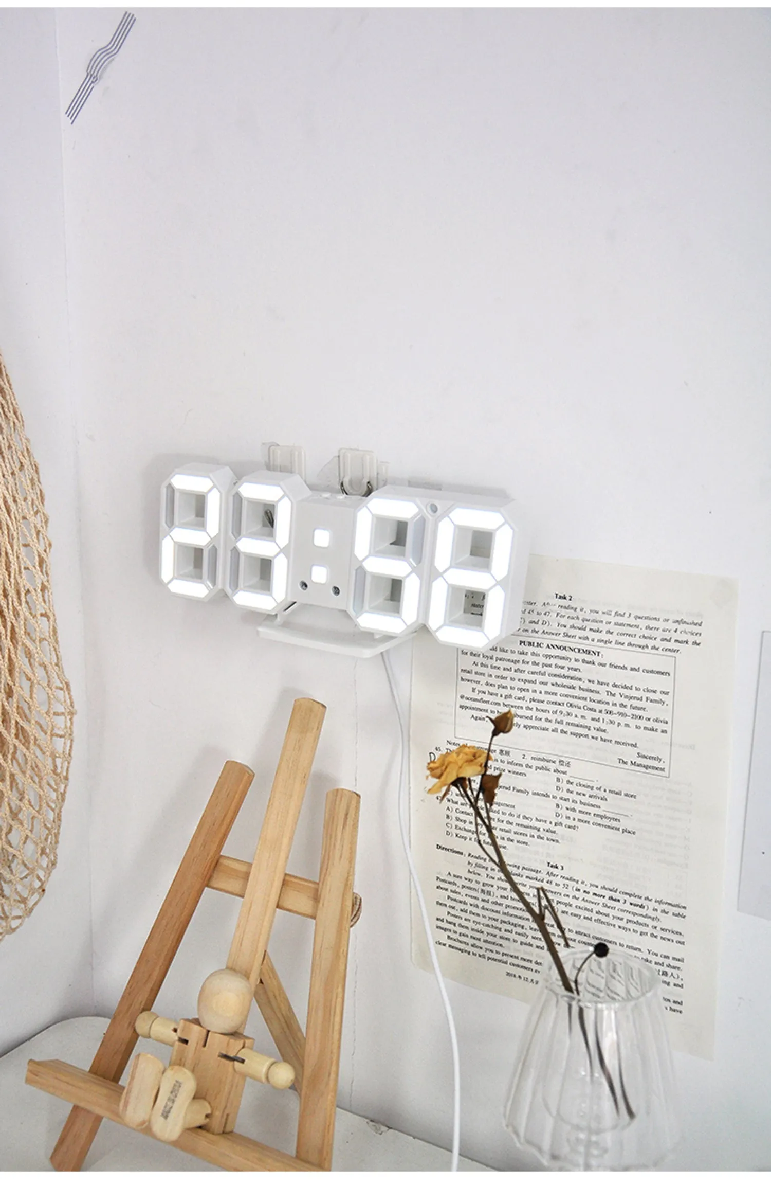 Korean Minimalist Clock