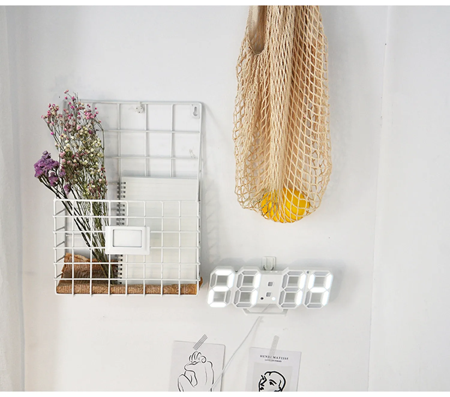 Korean Minimalist Clock