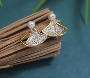 Korean Pearl Stud Fashion Earring - KRNER 5367