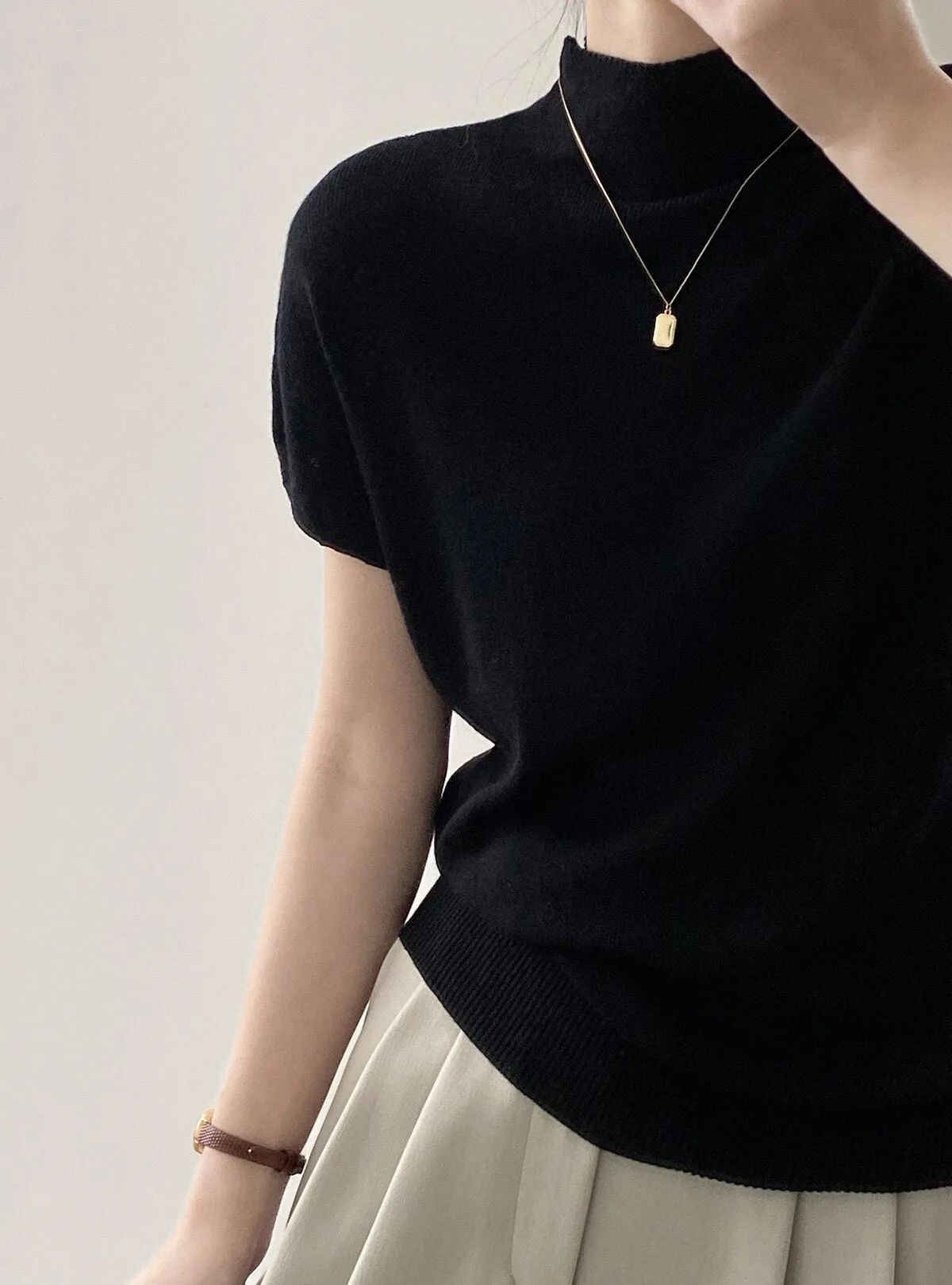 [Korean Style] 5 Color Mock Neck Cap Sleeve Knit Top