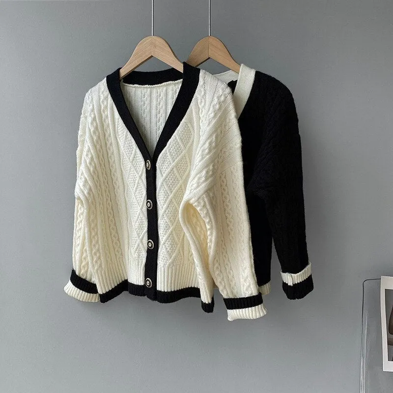 [Korean Style] Contrast Color Cable Knit Chunky Sweater Cardigan