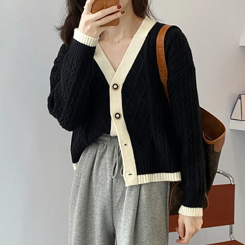 [Korean Style] Contrast Color Cable Knit Chunky Sweater Cardigan