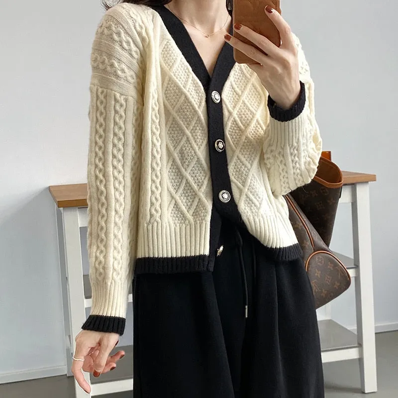 [Korean Style] Contrast Color Cable Knit Chunky Sweater Cardigan