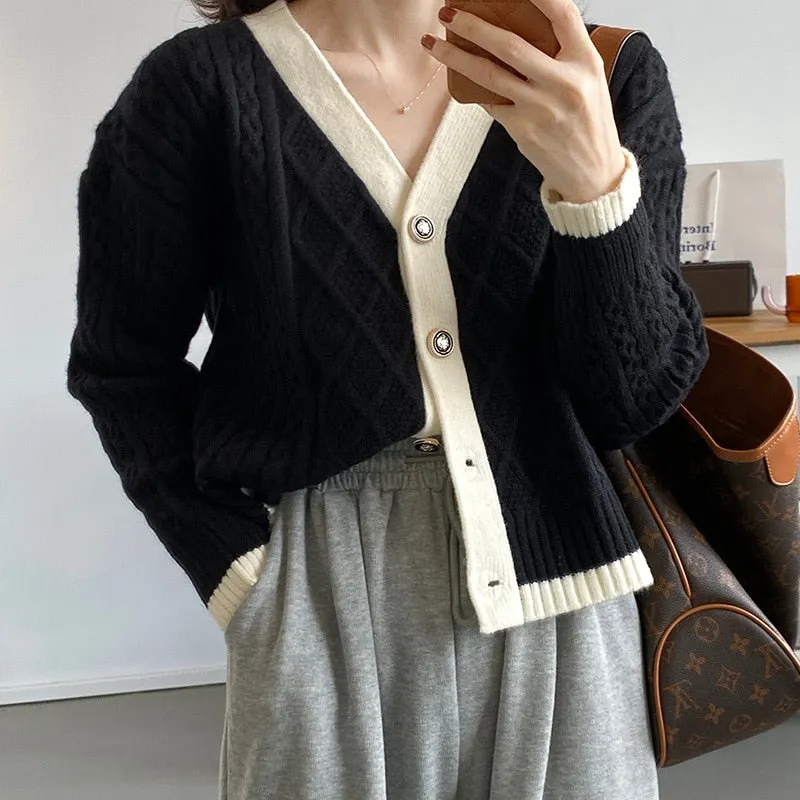 [Korean Style] Contrast Color Cable Knit Chunky Sweater Cardigan