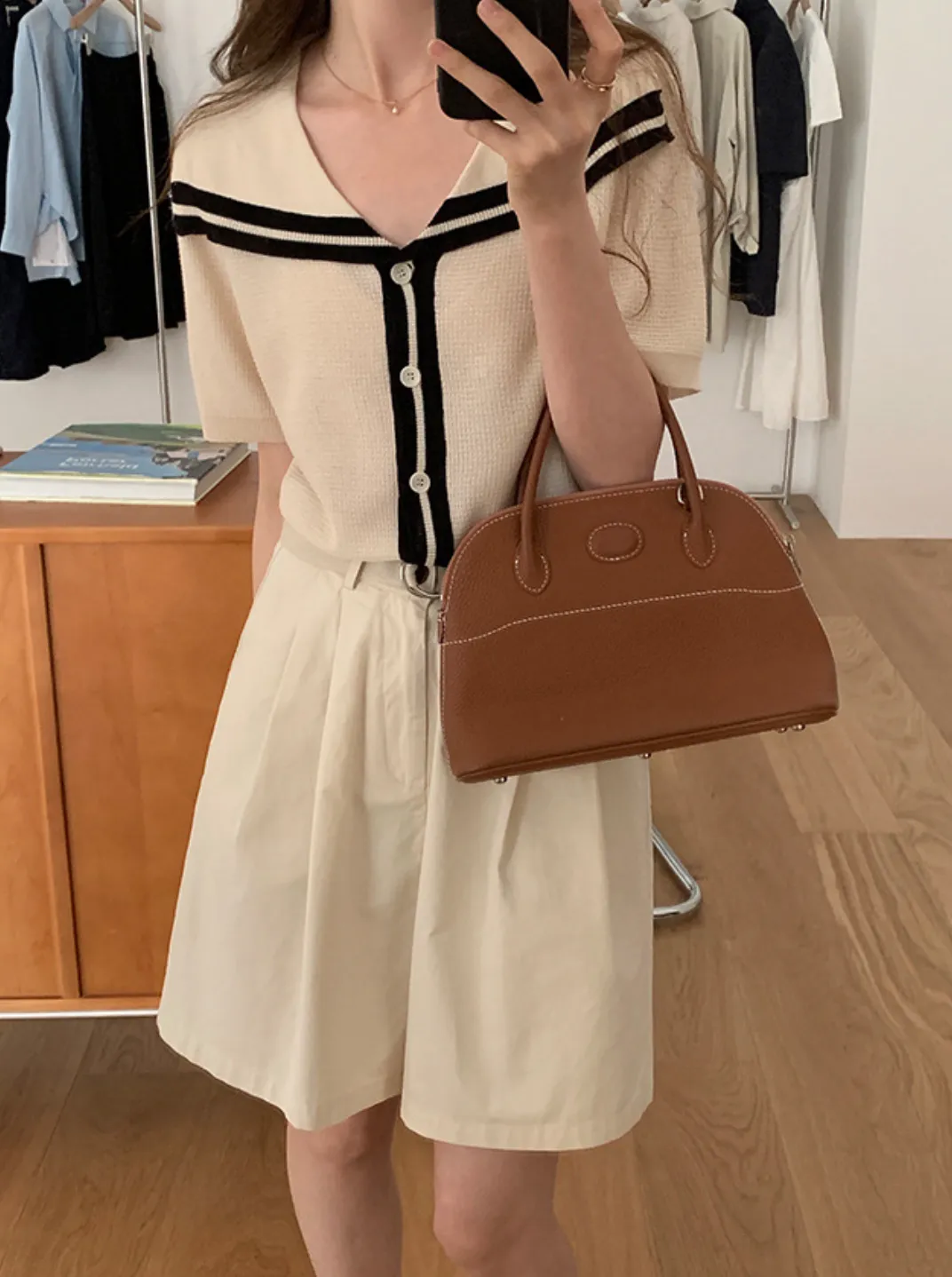 [Korean Style] Contrast Color Navy Collar Short Sleeve Knit Top