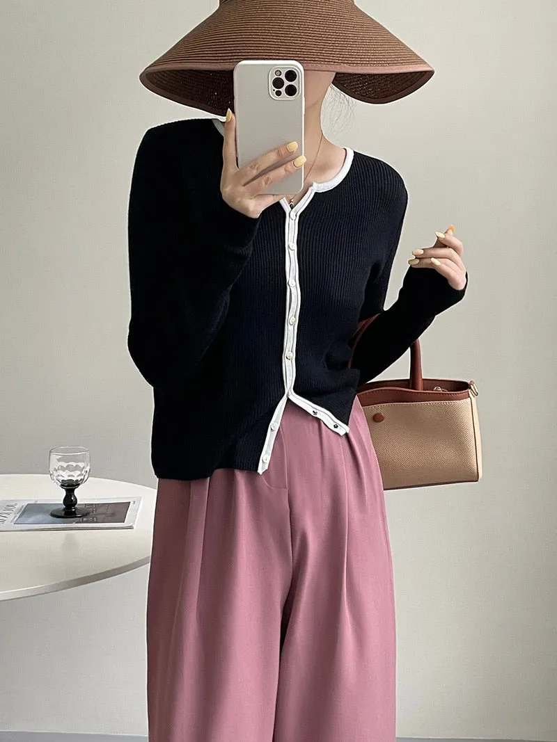 [Korean Style] Contrast Color Round Neck Rib Knit Cardigan