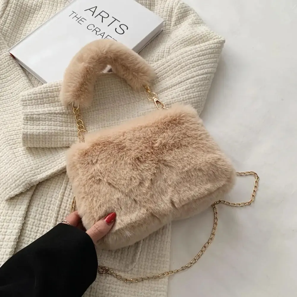 Lady Glams Faux Fur Handbag - Elevate Your Style with Plush Sophistication