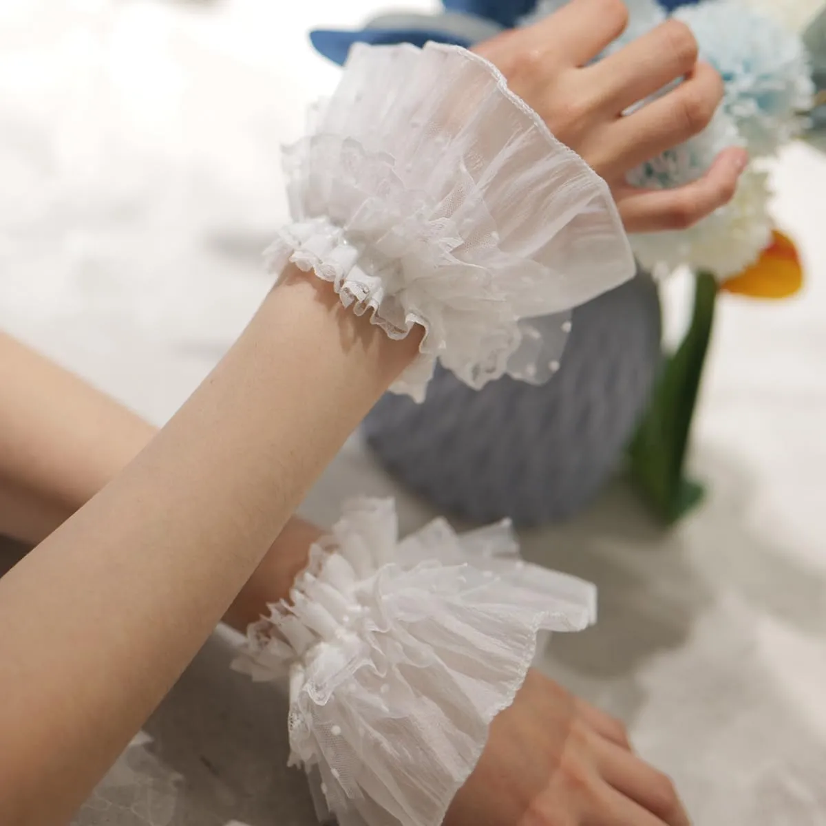 Lolita Lace Gloves Cuff - Sexy Elastic Bracelet Women's Ruffled Floral Wrist Cuff - Flared False Cuffs