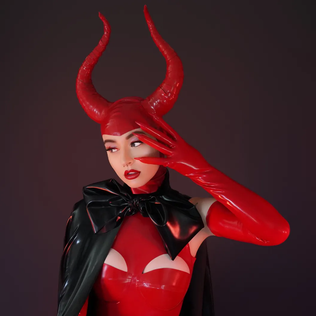 Lucifer Gloves