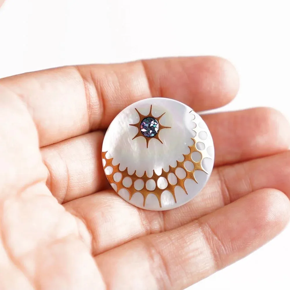 Maki-e Urushi Lacquer Brooch - White South Sea Pearl Shell / Sunshine  -, Traditional Japanese Urushi Lacquer Jewelry