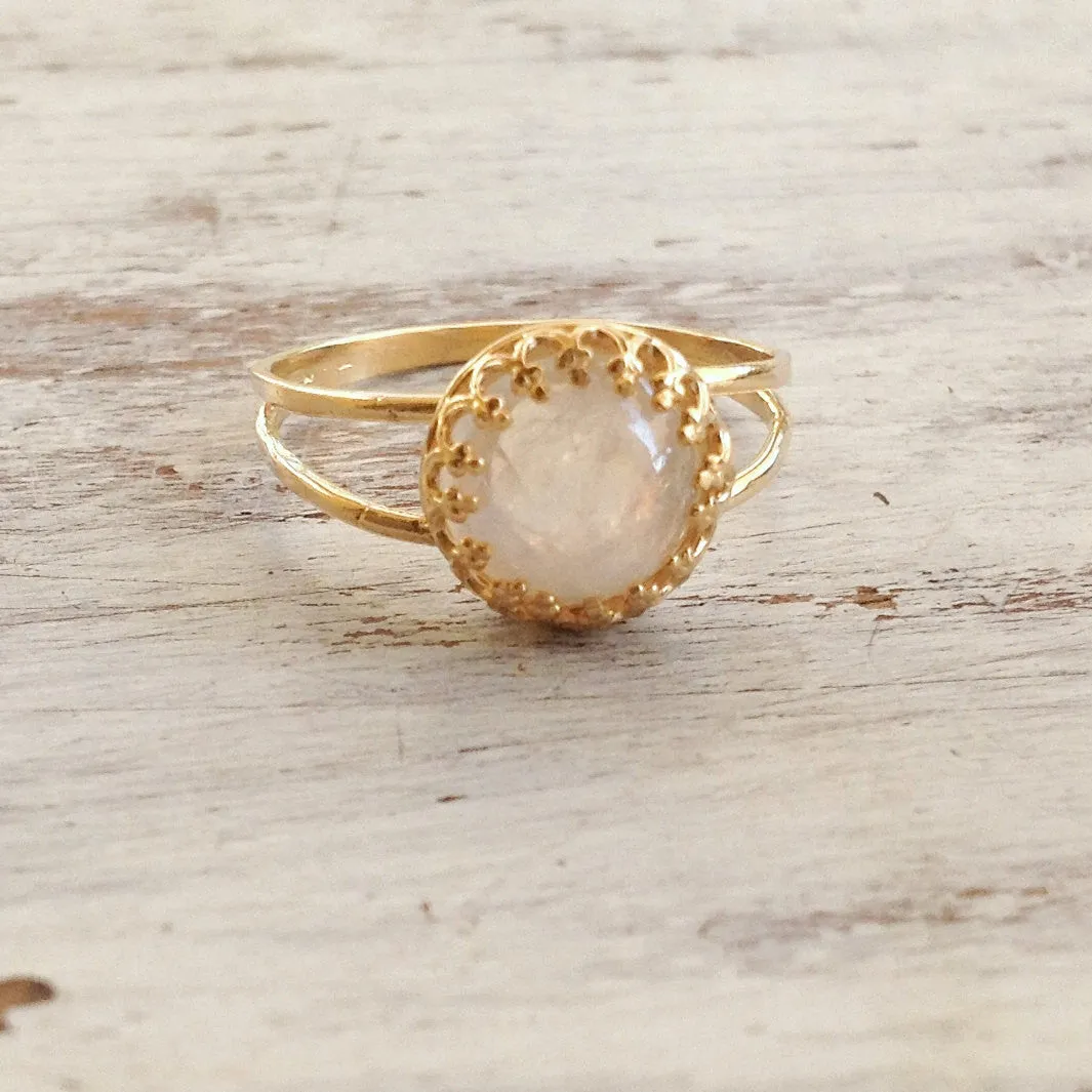 Moonstone Ring Gemstone Ring Rainbow Moonstone Jewelry Gold Filled Ring