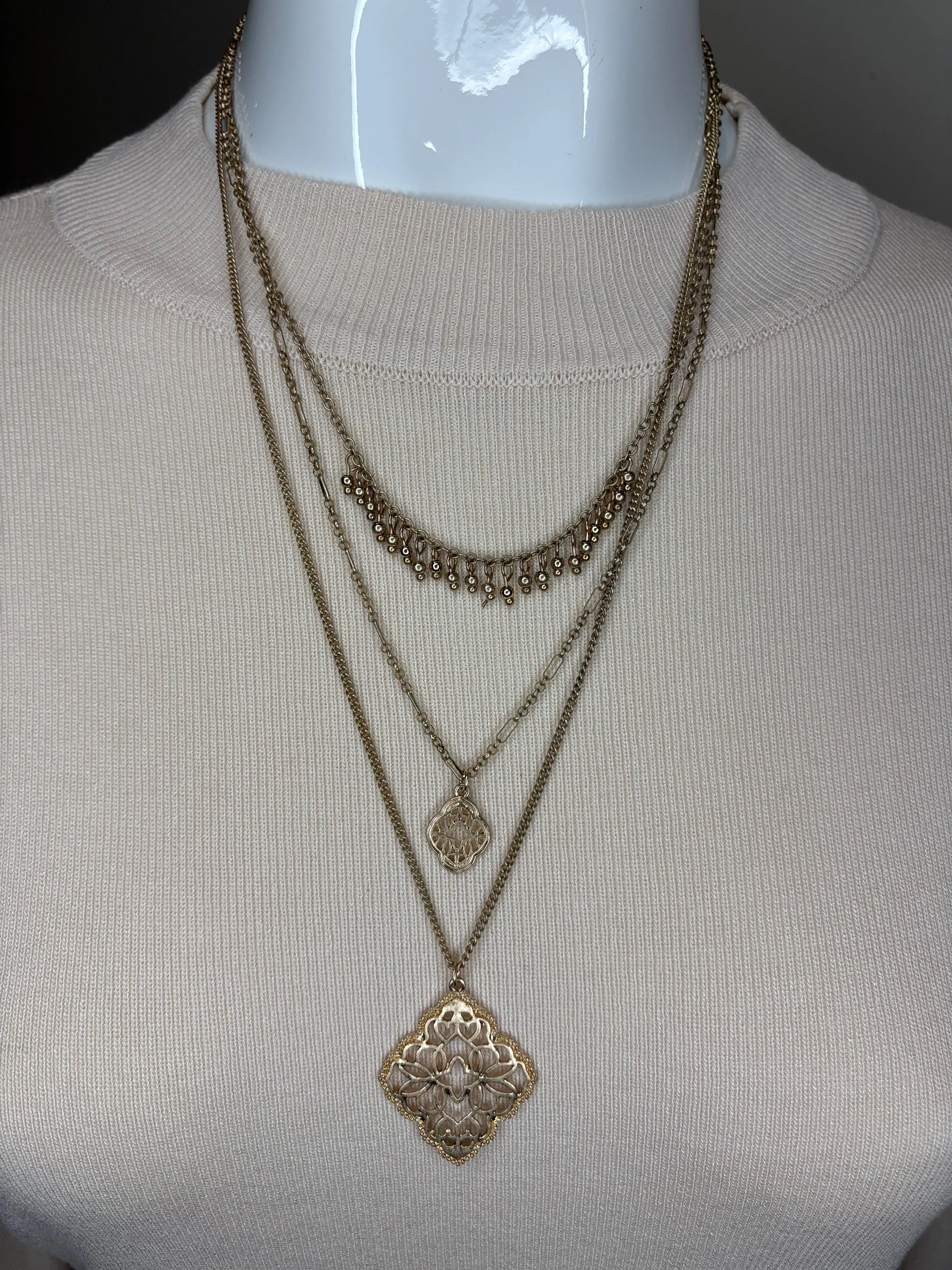 Nevertheless Layered Necklace / Gold
