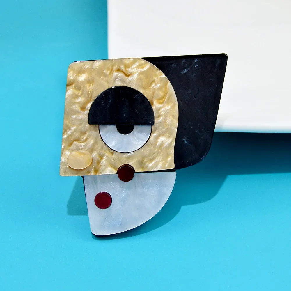 New Design Anime Pins Human Face Brooches Japanese Cute Abstract Cartoon Acrylic Acetate Brooch