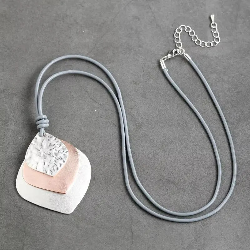 New in Jewelry Women Leather Long Necklaces & Pendants Alloy Leaf Pendants K