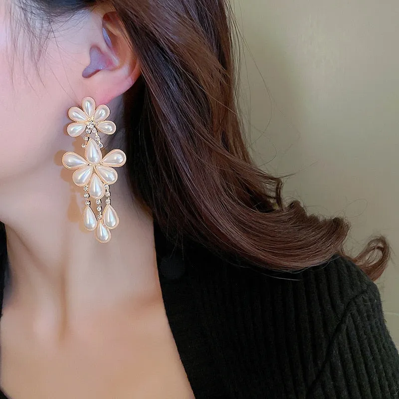 New Korean Elegant Pearl Flower Dangle Earrings For Women