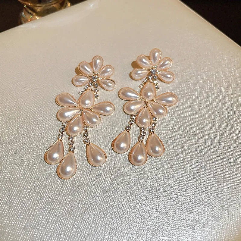 New Korean Elegant Pearl Flower Dangle Earrings For Women